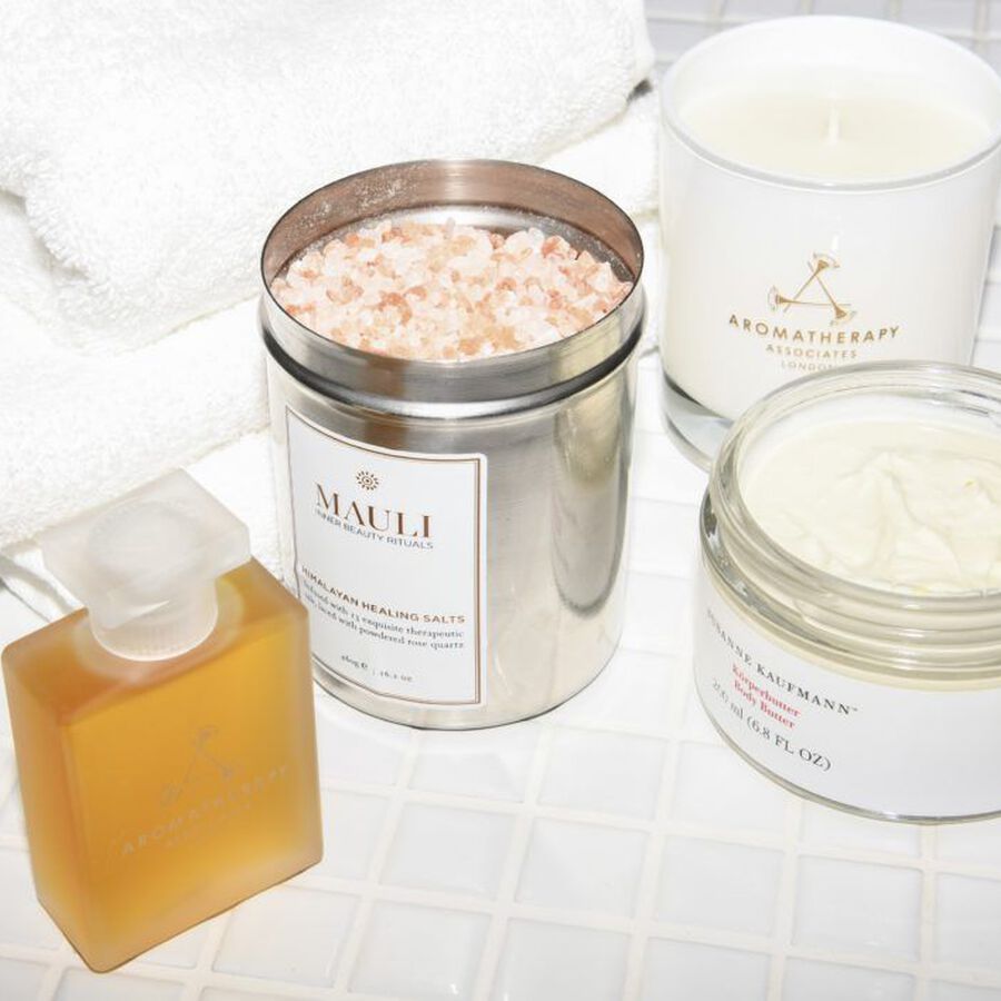 How To Take A Self-Care Bath